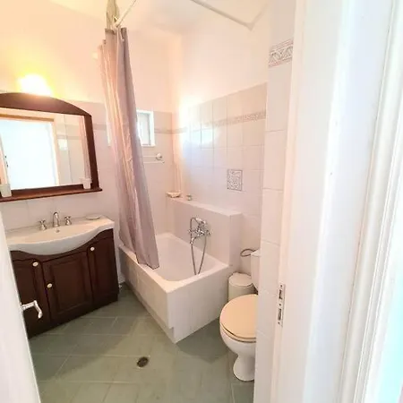 Sea View Balcony Apartment Achlia